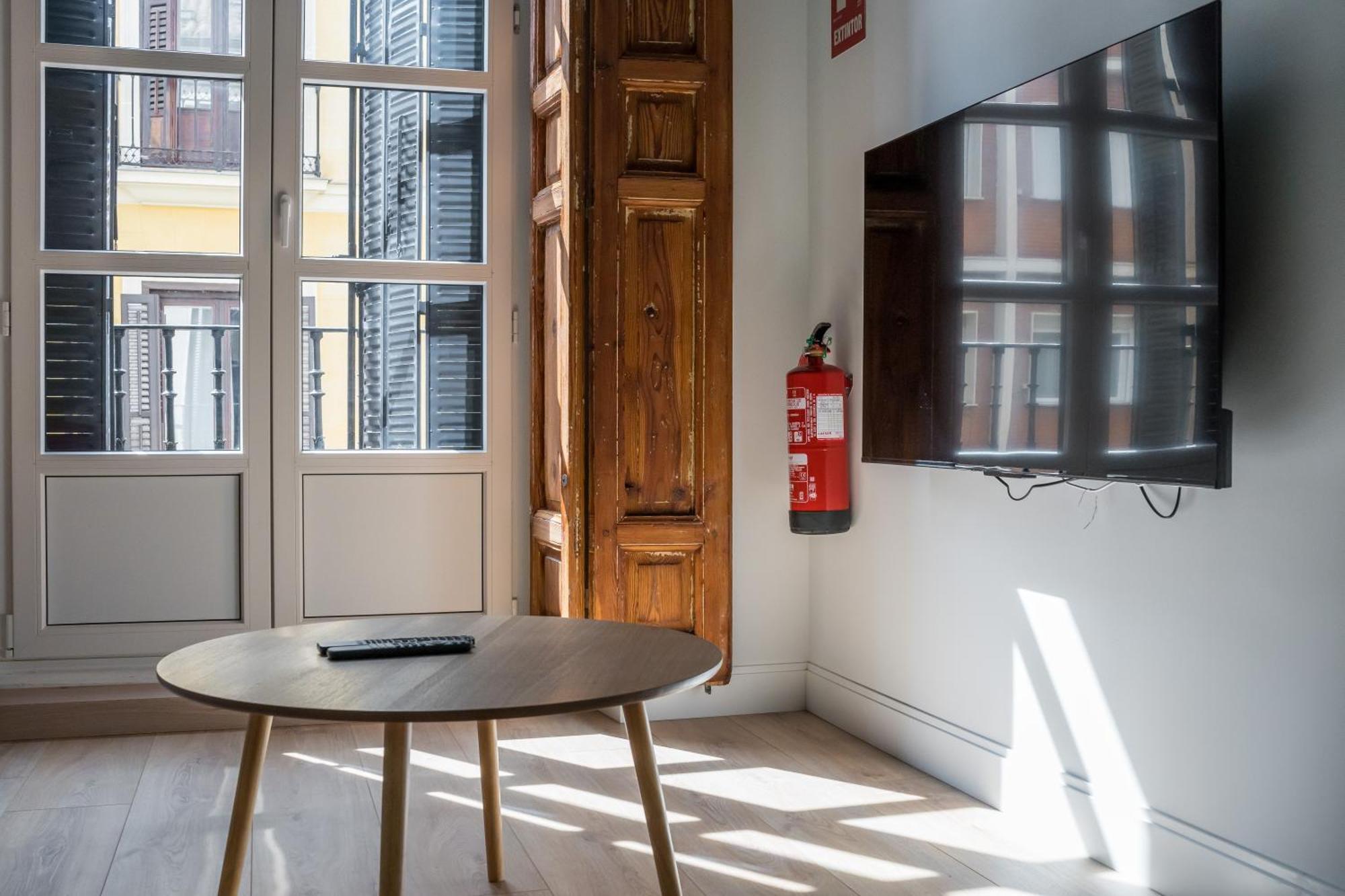 Siete Monos Apartment Madrid Ngoại thất bức ảnh